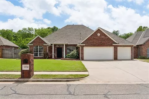 13724 Calistoga Dr, Oklahoma City, OK 73170