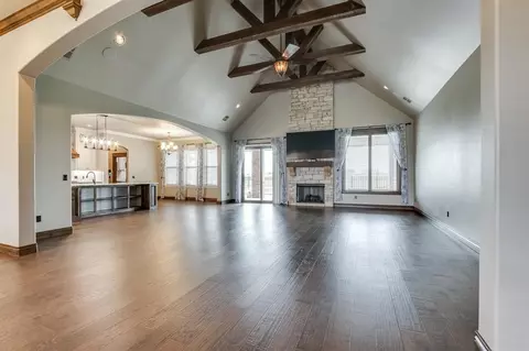 10901 Secretariat Dr, Mustang, OK 73064