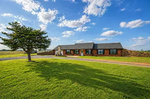 1395 Us 62 Hwy, Chickasha, OK 73018