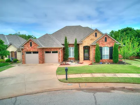 3141 Viewmont Ct, Edmond, OK 73003