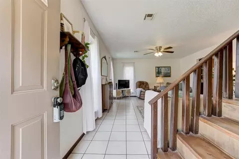 1012 Redstone Dr, Noble, OK 73068 photo 5