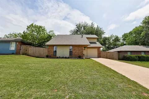 1012 Redstone Dr, Noble, OK 73068 photo 2