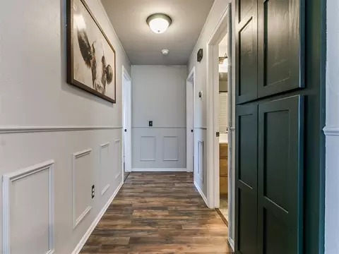 Entry Way - 524 Talon Dr, Norman, OK 73072 photo 5 of 6