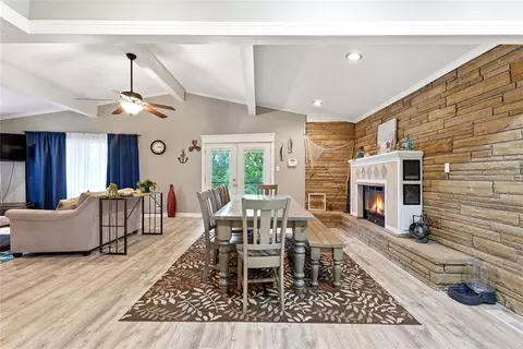 Dining - 110578 S 4183 Rd, Checotah, OK 74426 photo 2 of 3