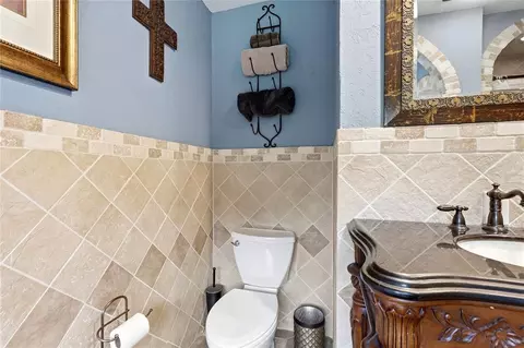 Bath - 110578 S 4183 Rd, Checotah, OK 74426 photo 3 of 4