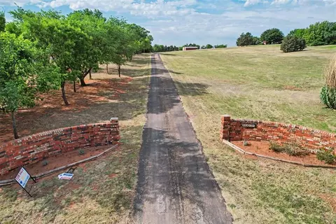 View/Area - 202 Whiteshield St, Hammon, OK 73650 photo 3 of 5