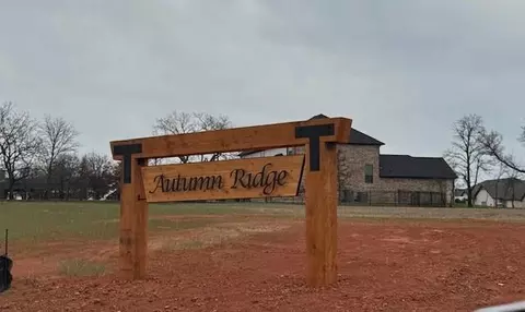 2216 Autumn Ridge Ct, Blanchard, OK 73010