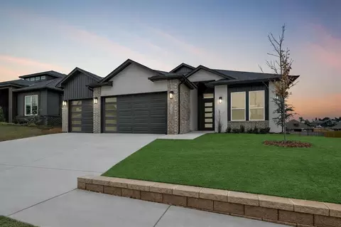 7212 NW 154th St, Edmond, OK 73013