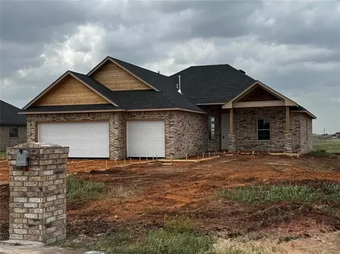 29747 Jade St, Cashion, OK 73016