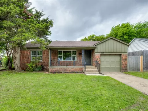 1709 Manor Dr, Oklahoma City, OK 73107