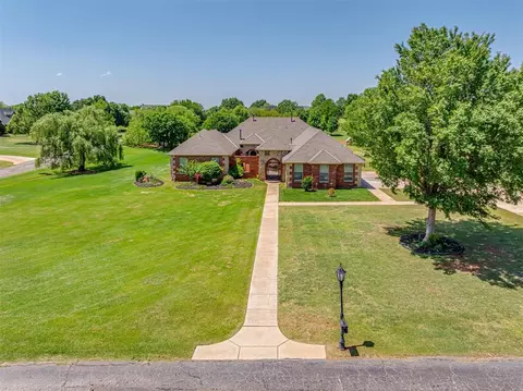7025 Orchard Vw, Edmond, OK 73025