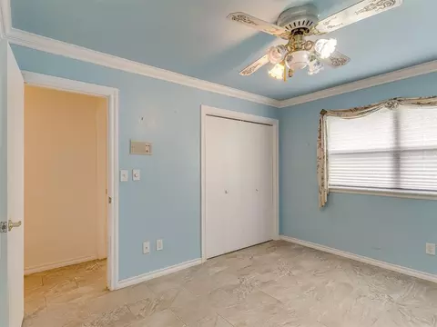 Bedroom - 508 E Main St, Tuttle, OK 73089 photo 4 of 9