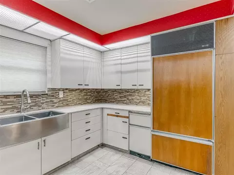 Kitchen - 508 E Main St, Tuttle, OK 73089 photo 4 of 5
