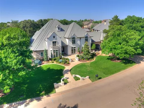4301 Berry Farm Rd, Norman, OK 73072