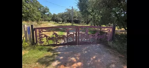 26800 Poplar Ln, Blanchard, OK 73010