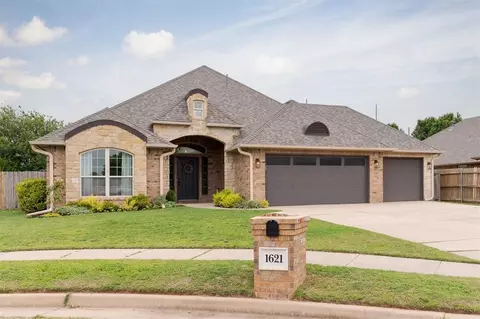 1621 NW 163rd St, Edmond, OK 73013