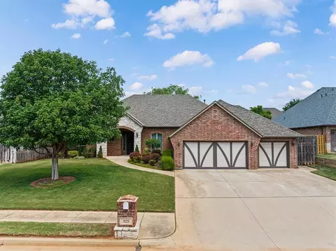 525 Celtic Ct, Edmond, OK 73025