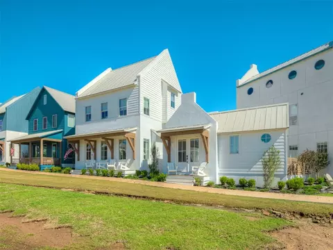 51 Lower Greenway #A, Carlton Landing, OK 74432
