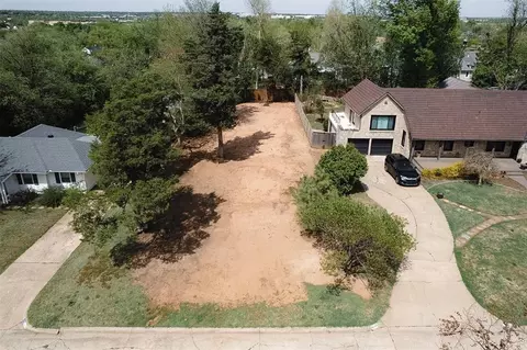 617 NW 45th St, Oklahoma City, OK 73118