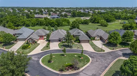 15720 Traditions Blvd, Edmond, OK 73013