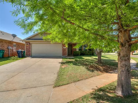 18512 Piedra Dr, Edmond, OK 73012