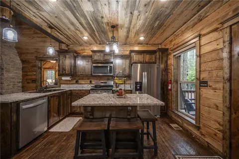Kitchen - 70 Pinehurst Ln, Broken Bow, OK 74728 photo 1 of 2