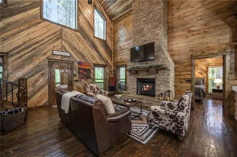 Living - 70 Pinehurst Ln, Broken Bow, OK 74728 photo 1 of 5