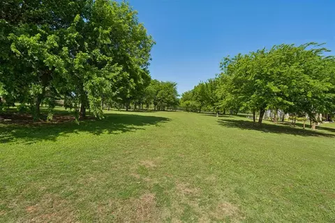 5401 Auburn Dr, Norman, OK 73072