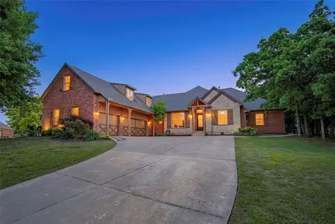 6205 Valley Ridge Dr, Edmond, OK 73034