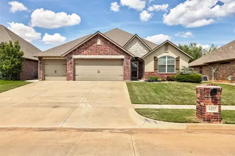 4405 SE 38th St, Norman, OK 73071