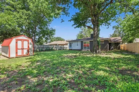 Exterior - 210 E Vida Way, Norman, OK 73069 photo 1 of 1