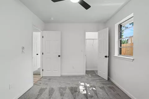 Bedroom - 210 E Vida Way, Norman, OK 73069 photo 4 of 4