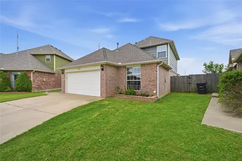 1000 SW 25th St, Moore, OK 73170