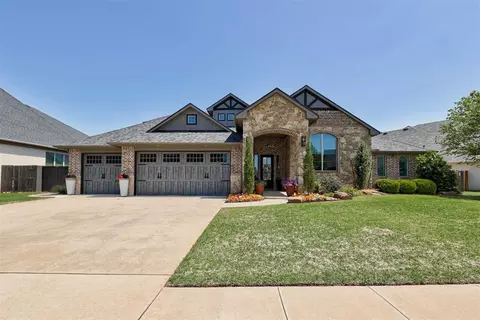 15404 Kestral Park Ct, Edmond, OK 73013