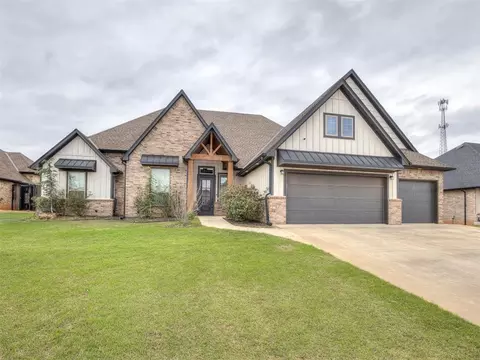 Exterior - 4844 Constitution Ln, Tuttle, OK 73089 photo 2 of 2