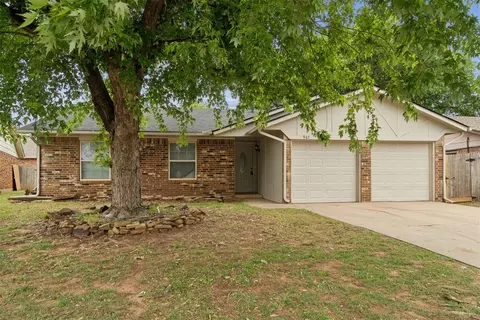 967 Heritage Mansion, Yukon, OK 73099
