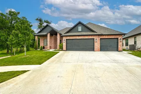 10104 SW 25th Ct, Yukon, OK 73099