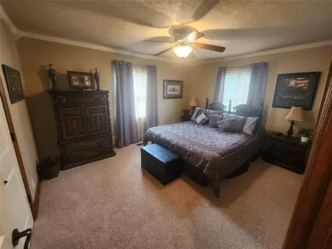 Bedroom - 401 S Coblake St, Apache, OK 73006 photo 4 of 5