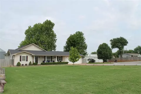 Other - 401 S Coblake St, Apache, OK 73006 photo 6 of 12