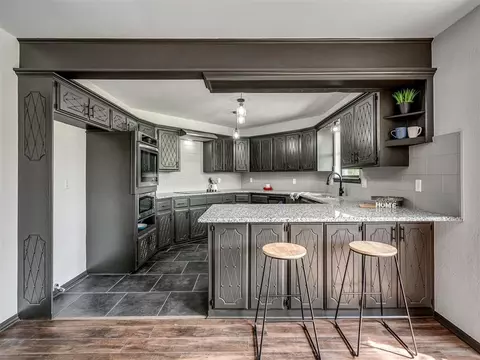 Kitchen - 1 Horseshoe Ln, Mcloud, OK 74851 photo 4 of 8
