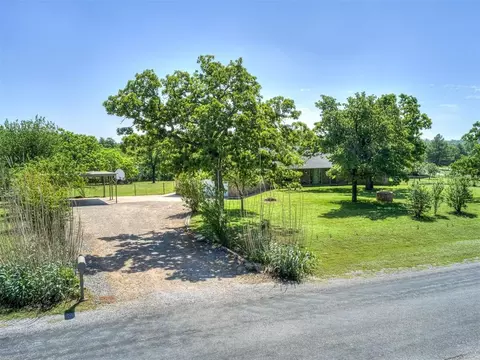 Exterior - 1 Horseshoe Ln, Mcloud, OK 74851 photo 5 of 5