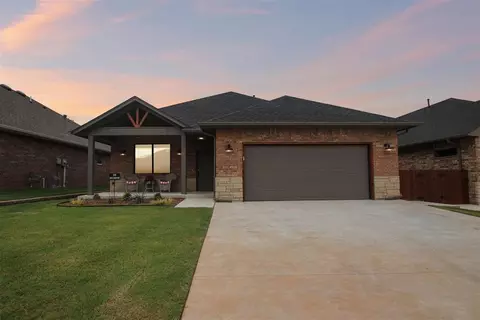2039 Turtle Creek Way, Norman, OK 73071
