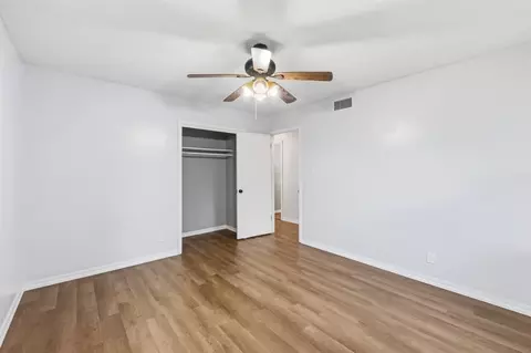 Bedroom - 1003 Asalee St, Altus, OK 73521 photo 3 of 7