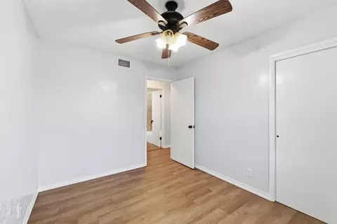 Bedroom - 1003 Asalee St, Altus, OK 73521 photo 4 of 7
