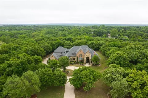 1400 Territories Dr, Edmond, OK 73034