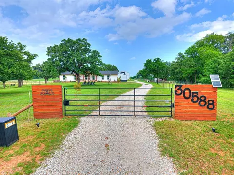 30588 Propane Rd, Wanette, OK 74878