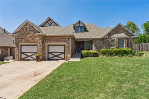 13221 Englewood Ln, Edmond, OK 73013
