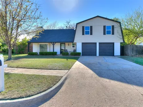 506 Rambling Oaks Dr, Norman, OK 73072