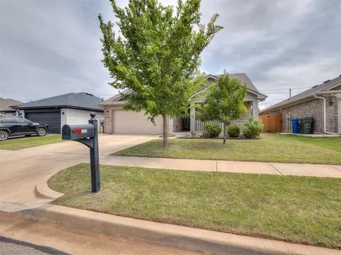 2909 Blue Fish Rd, Norman, OK 73069