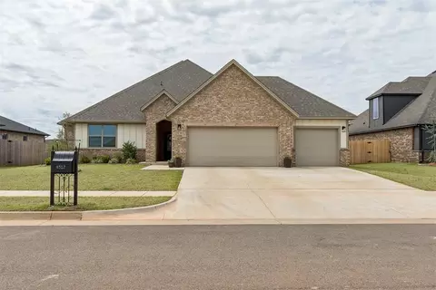 9312 NW 146th St, Yukon, OK 73099